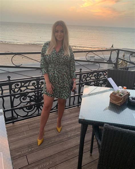 mallisa debling|Twitter.